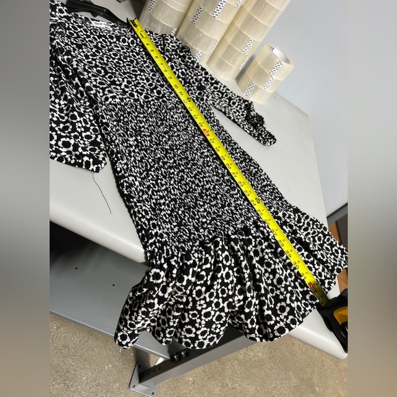 Emerald Sundae smocked sz M black and white dress - Picture 5 of 7